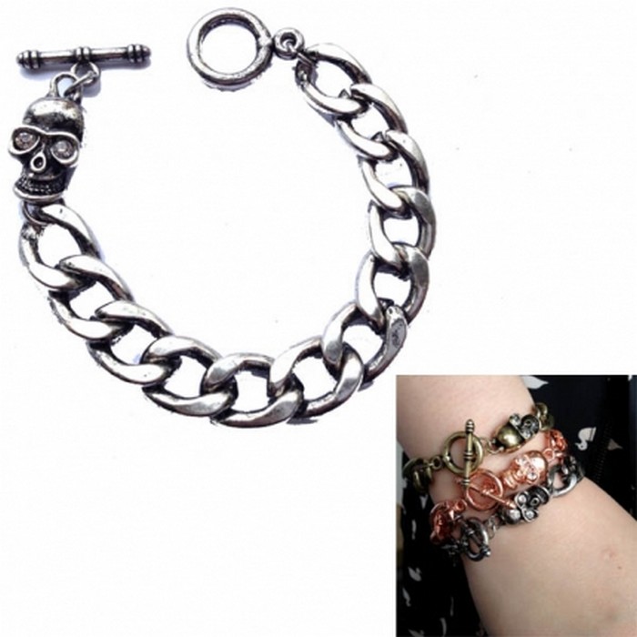 Vintage silver tone Skull chunky chain bracelet